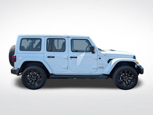 Used 2023 Jeep Wrangler Unlimited Sahara w/ Cold Weather Group AWD/4WD image 2