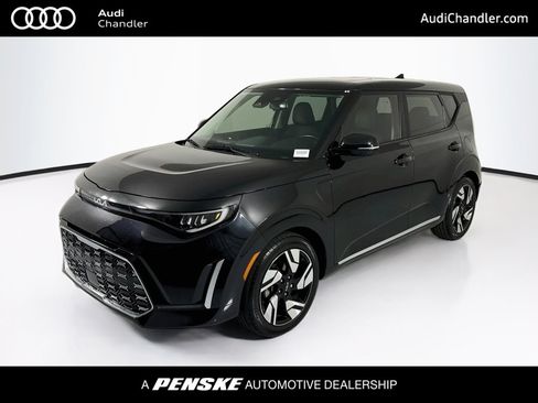 Used 2023 Kia Soul GT-Line w/ GT-Line Technology Package FWD image 1
