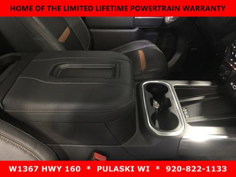 Used 2020 GMC Sierra 1500 AT4 w/ AT4 Premium Package image 7
