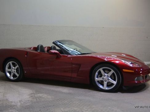 Used 2006 Chevrolet Corvette Convertible w/ Preferred Equipment Group image 23