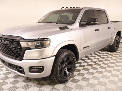 Used 2025 RAM 1500 Big Horn AWD/4WD image 11