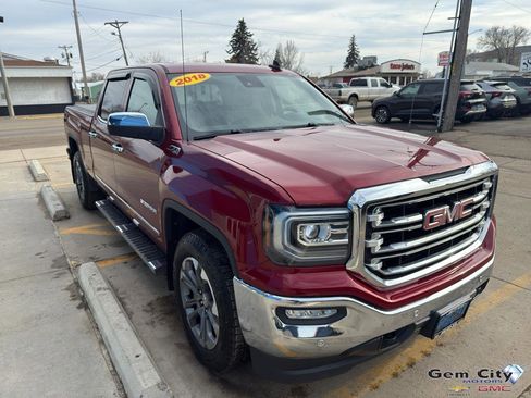 Used 2018 GMC Sierra 1500 SLT image 4