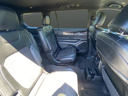 Used 2021 Jeep Grand Cherokee L Laredo AWD/4WD image 23