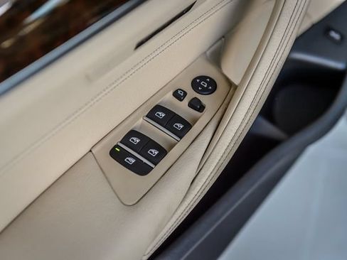 Used 2017 BMW 540i RWD image 52