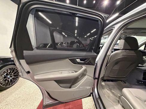 Used 2020 Audi Q7 3.0T Prestige w/ Prestige Package AWD/4WD image 24