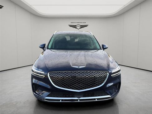 Used 2022 Genesis GV70 2.5T w/ Select Package image 8