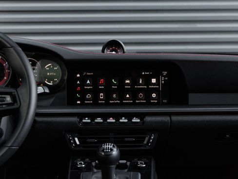 Certified 2024 Porsche 911 Carrera GTS RWD image 22