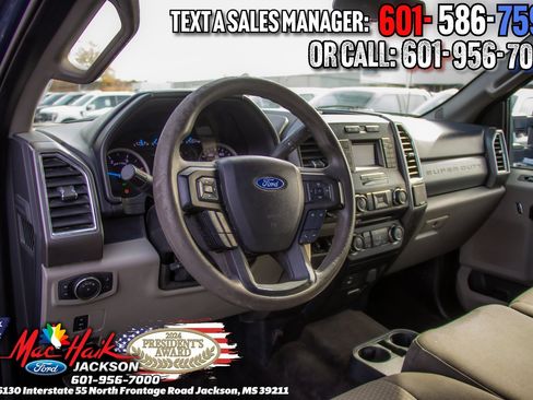 Certified 2017 Ford F350 XLT w/ XLT Value Package image 8