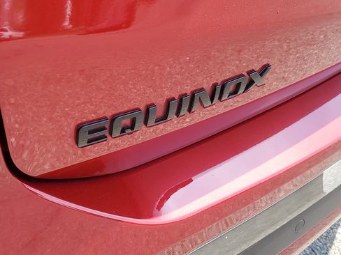 Used 2022 Chevrolet Equinox RS w/ Infotainment Package AWD/4WD image 38