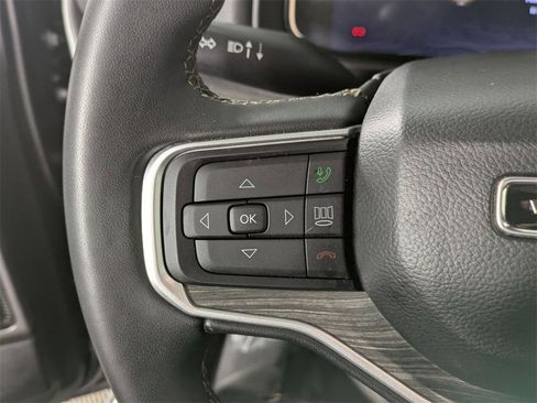 Used 2024 Jeep Wagoneer Series III w/ Premium Group I image 20