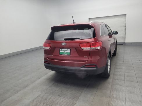 Used 2016 Kia Sorento LX AWD/4WD image 9