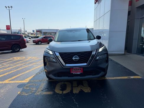 Certified 2023 Nissan Rogue S FWD image 2