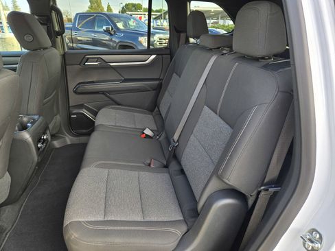 Certified 2025 GMC Acadia Elevation image 10