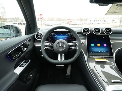 Used 2026 Mercedes-Benz GLC 300 4MATIC image 21