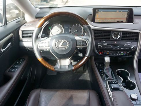 Used 2019 Lexus RX 450hL Premium w/ Premium Package image 6