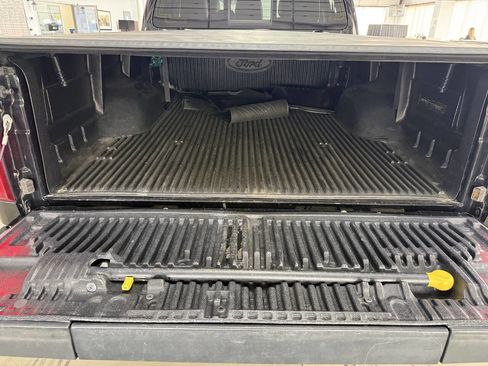 Used 2016 Ford F250 Lariat w/ Lariat Ultimate Package image 8