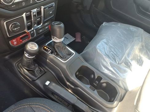 New 2026 Jeep Gladiator Willys image 9