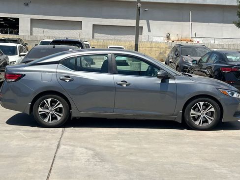 Used 2021 Nissan Sentra SV FWD image 9