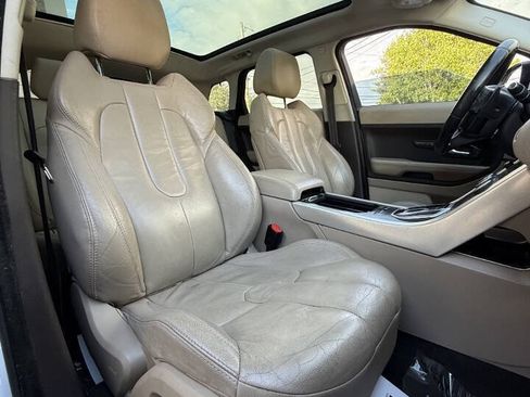 Used 2012 Land Rover Range Rover Evoque Pure Plus AWD/4WD image 17