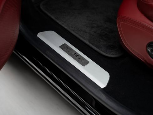 Used 2021 Aston Martin DBX image 58
