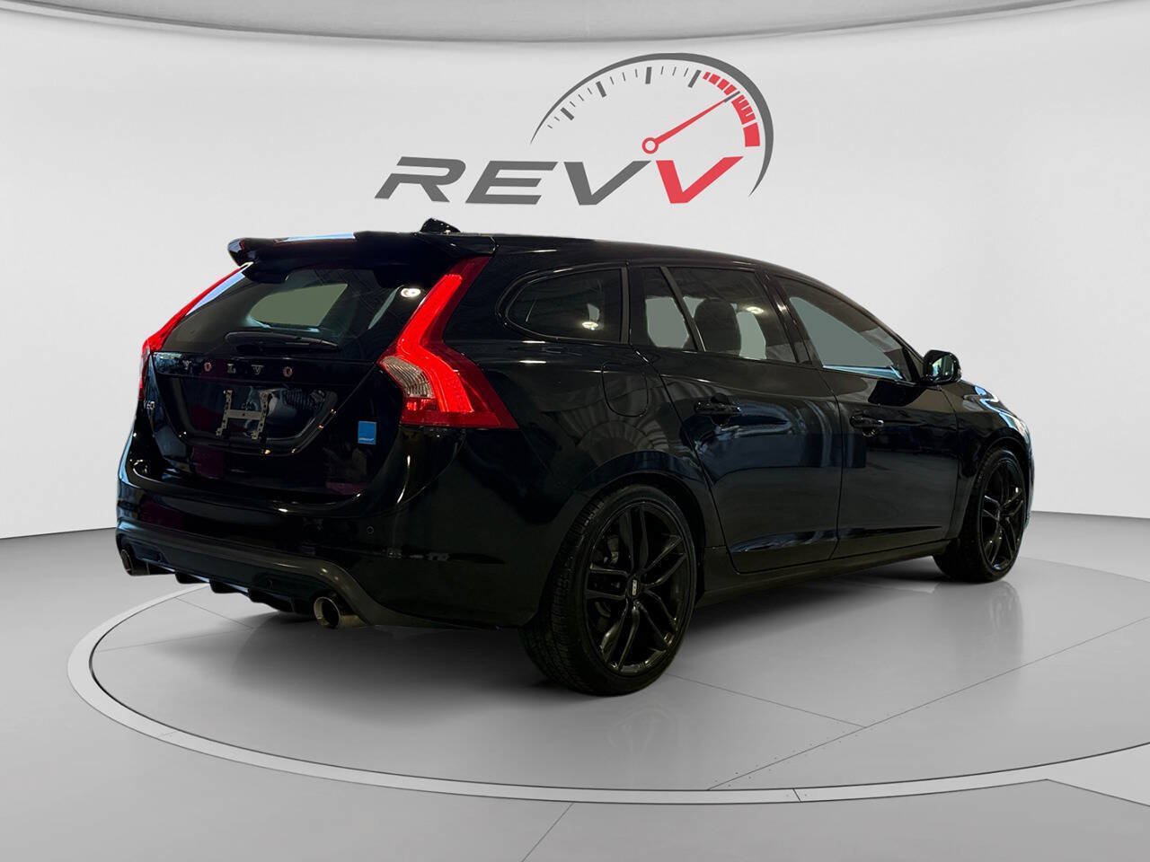 Used 2017 Volvo V60 T6 Polestar AWD/4WD image 5