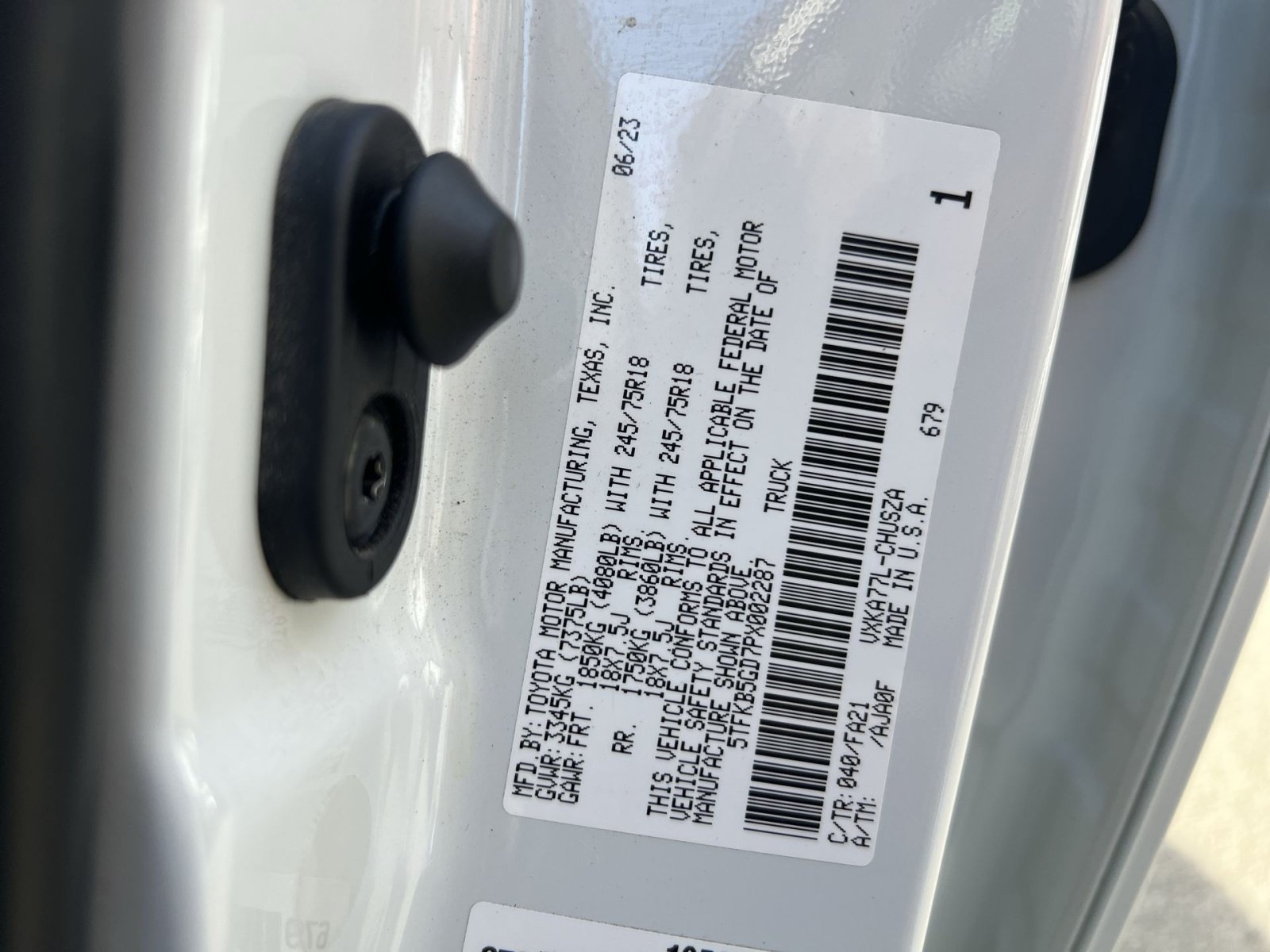 Used 2023 Toyota Tundra SR AWD/4WD image 29