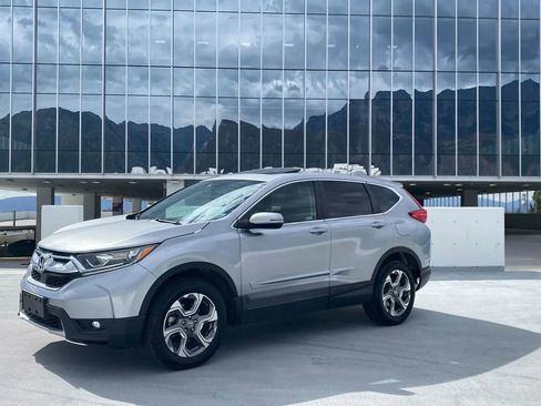 Used 2017 Honda CR-V Touring image 10