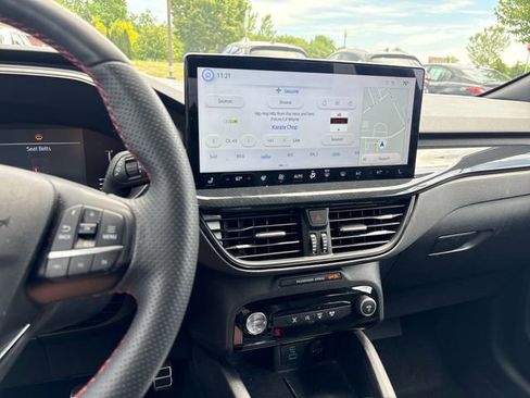 Used 2023 Ford Escape ST-Line w/ Tech Pack #1 AWD/4WD image 21