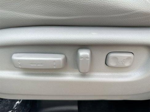 Used 2023 Honda Ridgeline RTL image 14