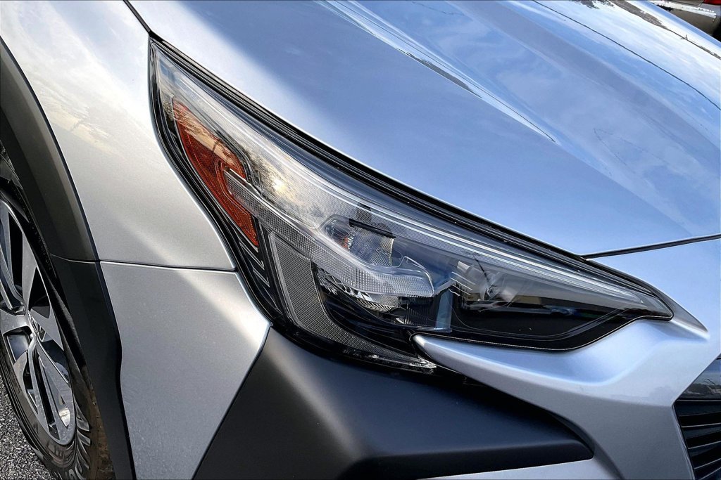 Certified 2025 Subaru Outback Premium AWD/4WD image 34