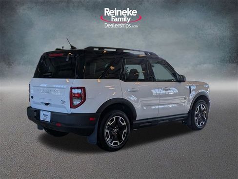 Used 2023 Ford Bronco Sport Outer Banks w/ Tech Package image 5