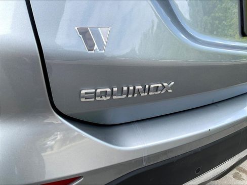 Used 2024 Chevrolet Equinox LT AWD/4WD image 23