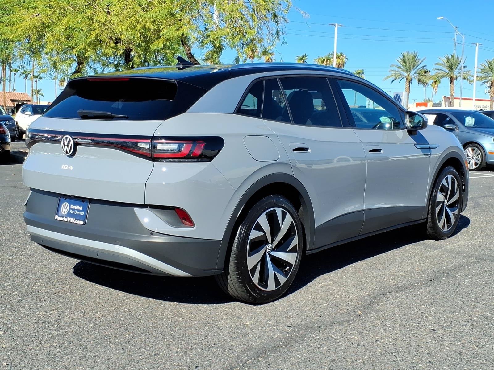 Certified 2022 Volkswagen ID.4 Pro S w/ Gradient Package RWD image 7