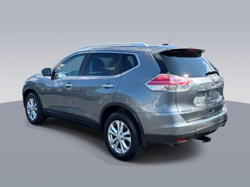 Used 2016 Nissan Rogue SV AWD/4WD image 5