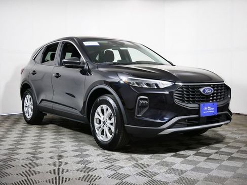 Certified 2024 Ford Escape Active image 1