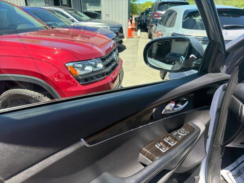 Used 2020 Kia Sorento EX AWD/4WD image 17