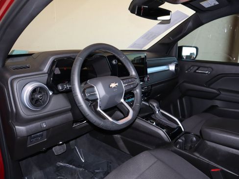 Used 2024 Chevrolet Colorado LT w/ Advanced Trailering Package image 23