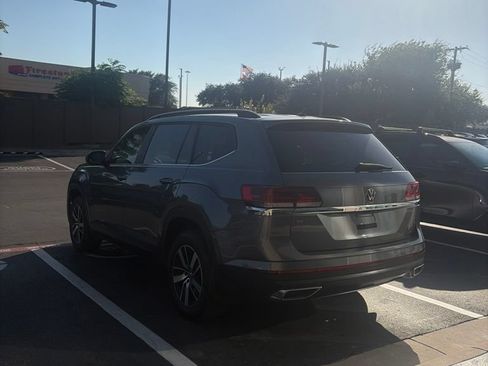 Used 2022 Volkswagen Atlas SE FWD image 6