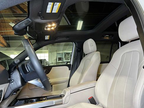 Certified 2026 Mercedes-Benz GLB 250 4MATIC image 23