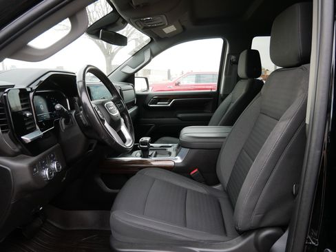 Used 2023 GMC Sierra 1500 Elevation image 9