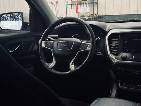 Used 2023 GMC Acadia SLE w/ Driver Convenience Package image 26