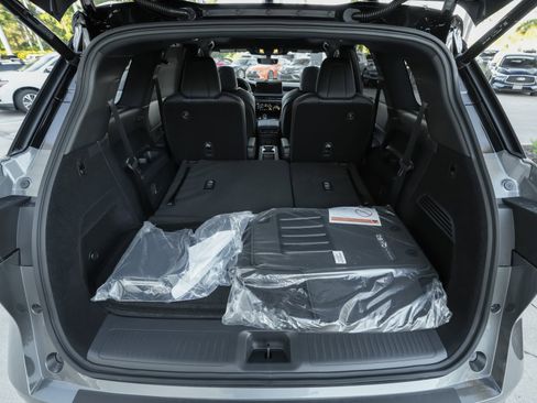 New 2026 INFINITI QX60 Sport w/ Dark Cargo Package image 30