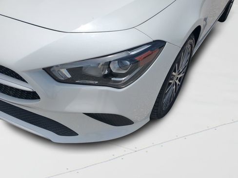Used 2020 Mercedes-Benz CLA 250 image 25