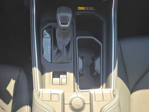 Certified 2026 Toyota Grand Highlander FWD image 33