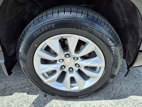 Used 2024 Chevrolet Silverado 1500 Custom RWD image 9