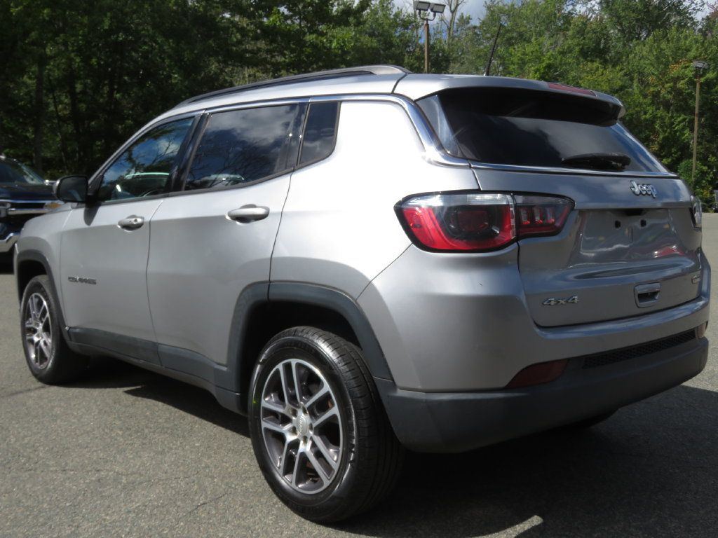 Used 2018 Jeep Compass Latitude w/ Popular Equipment Group AWD/4WD image 7