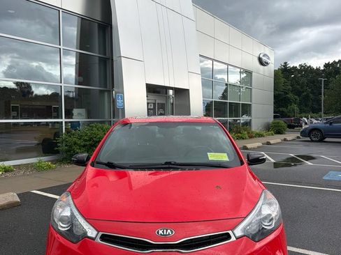 Used 2016 Kia Forte Koup SX w/ SX Premium Package FWD image 2