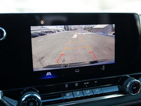 Certified 2024 Chevrolet Colorado Z71 w/ Advanced Trailering Package image 18