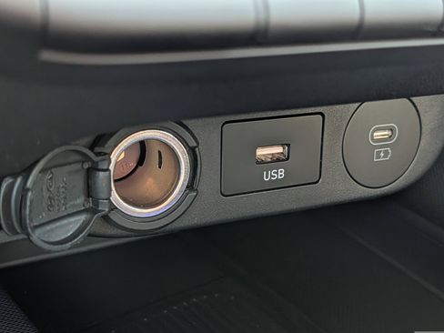 New 2026 Hyundai Elantra Sport image 14