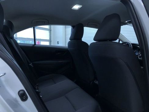 Used 2025 Toyota Corolla LE image 20